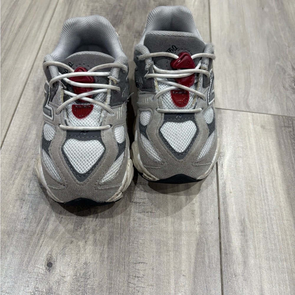 Toddler new balance shoes US size 7